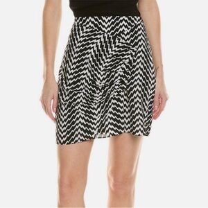 NWT THE KOOPLES viscose black and white herringbone cinched mini skirt